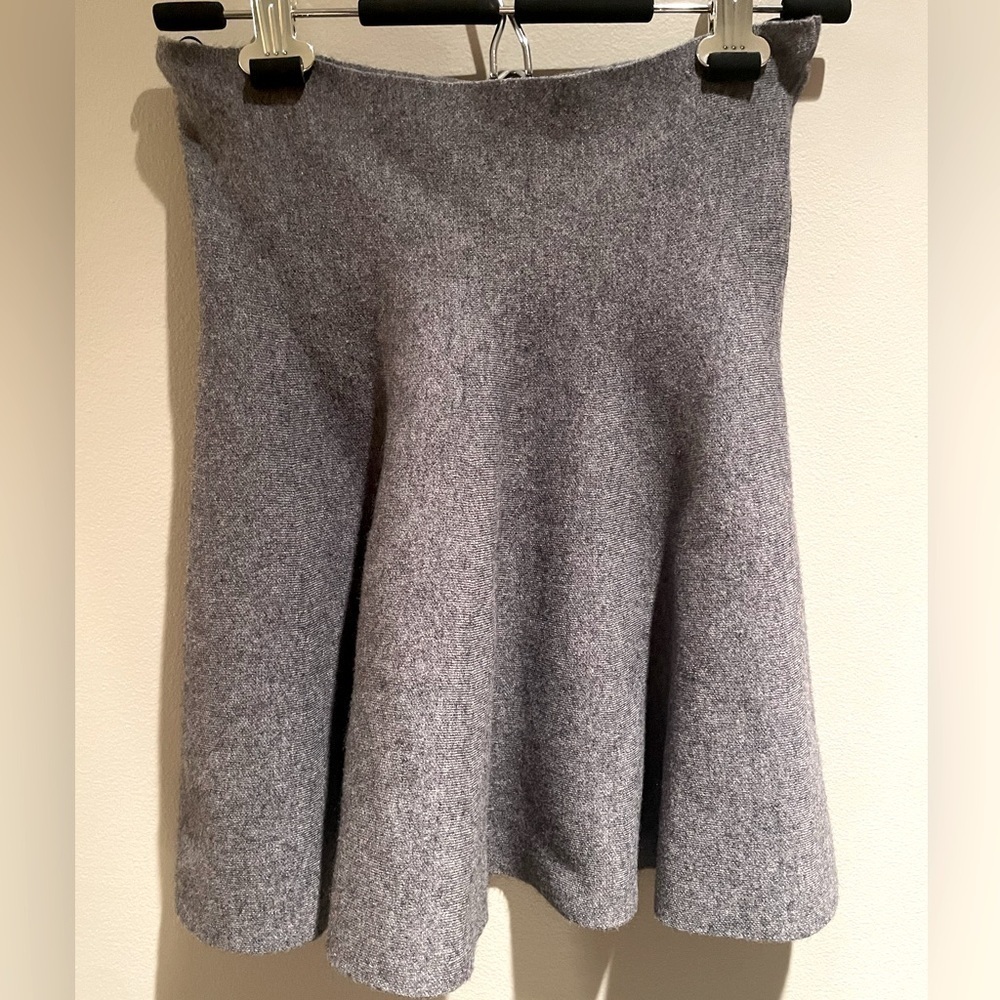 Gray Zara Knit Flare Skirt Size Small